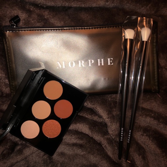 Boxy Charm Valentines Makeup Bundle - Picture 6 of 11